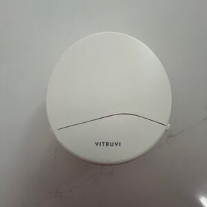 Vitruvi: Push plug in diffuser from Jilly Box.